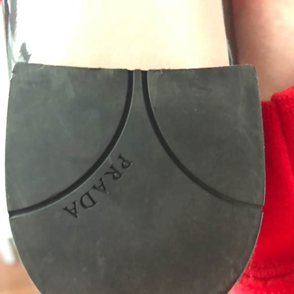 Prada flats with hearts - Picture 5 of 5